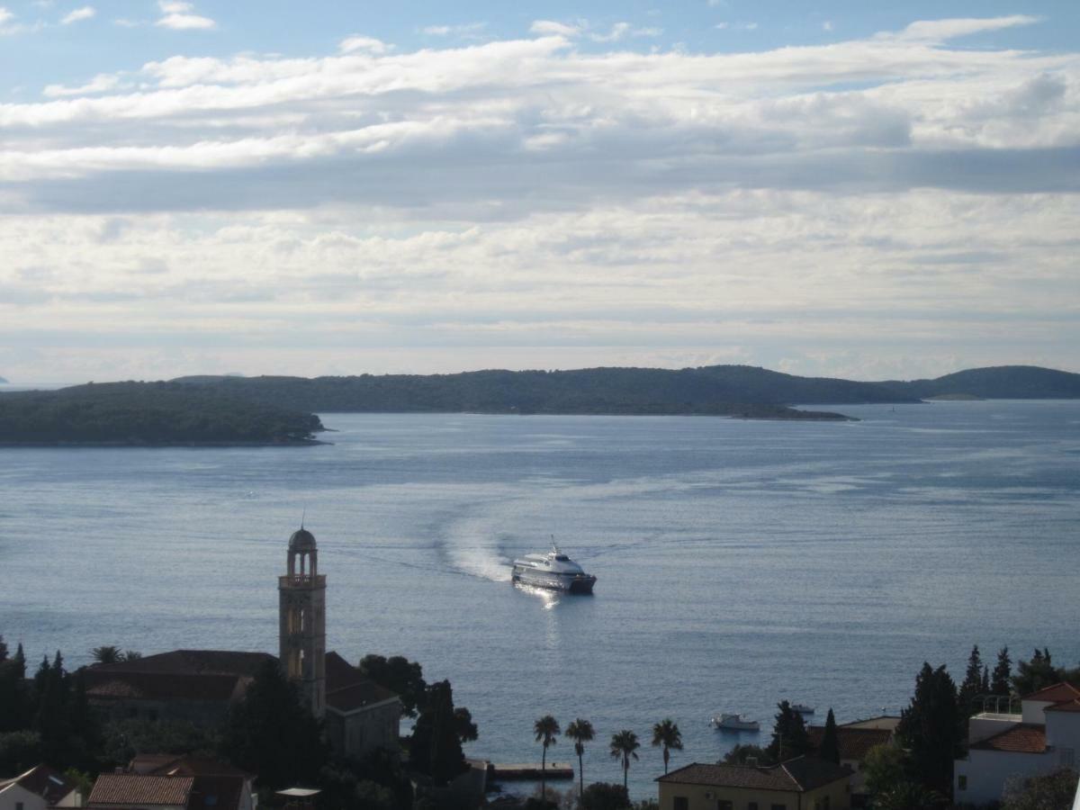 Apartmani Kresic 1 Hvar Hvar Town Bagian luar foto